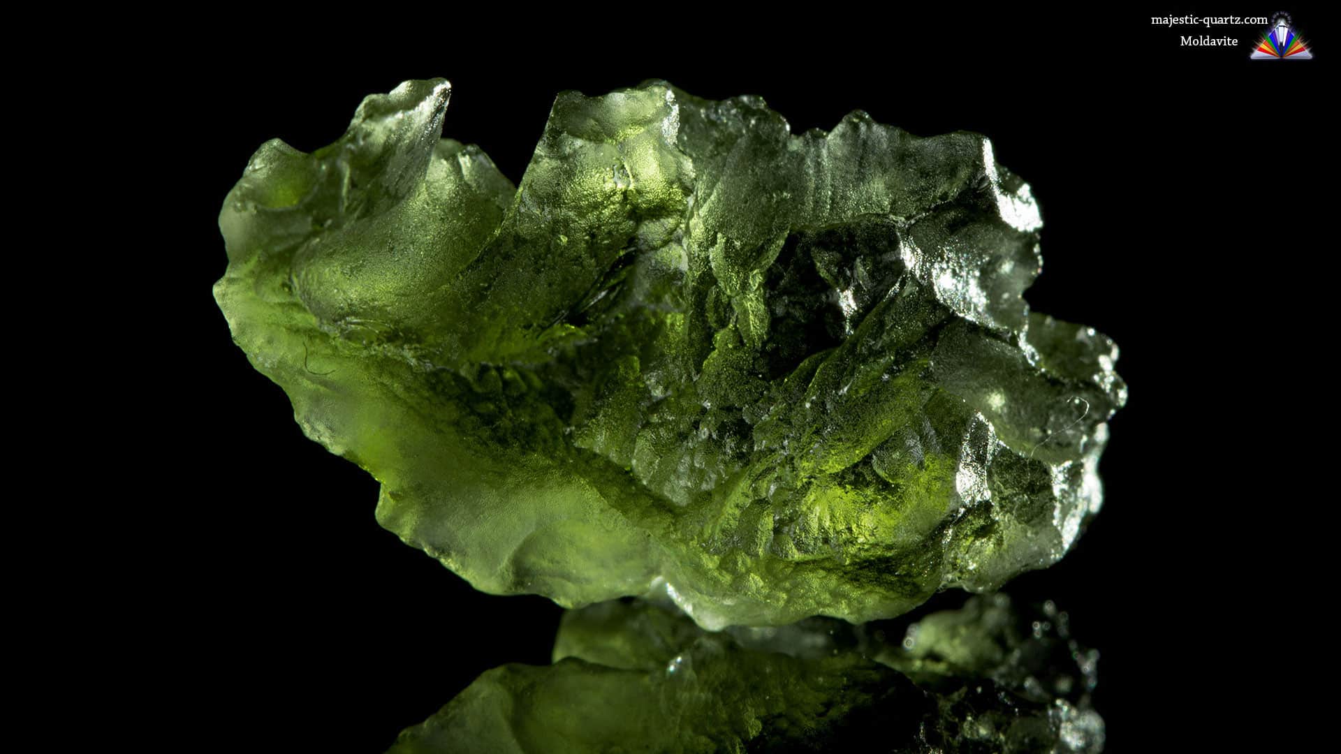 moldavite-properties-and-meaning-photos-crystal-information