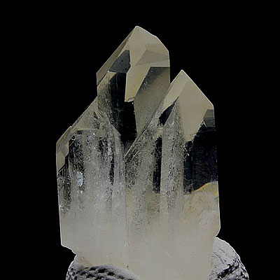 Quartz Cluster Properties and Meaning