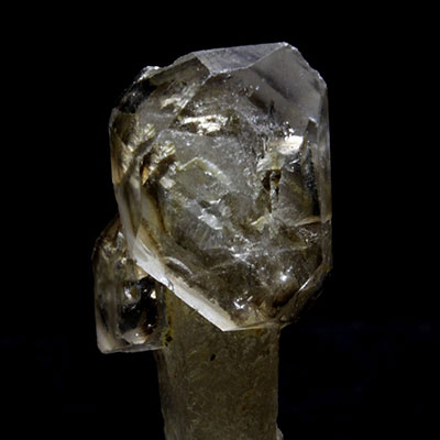 Scepter Quartz Properties and Meaning Example Photo 9