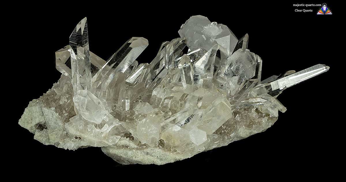 clear-quartz-properties-and-meaning-photos-crystal-information