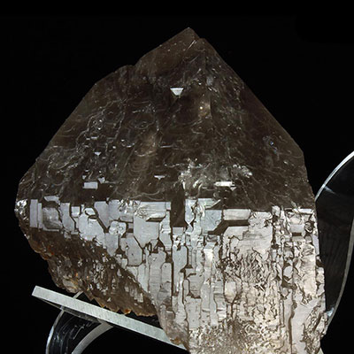 Smoky Quartz Properties and Meaning