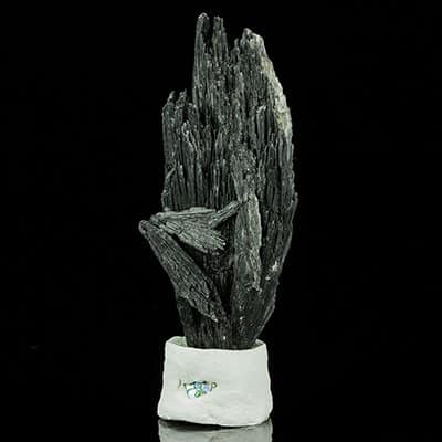 Kyanite Properties and Meaning Example Photo 2